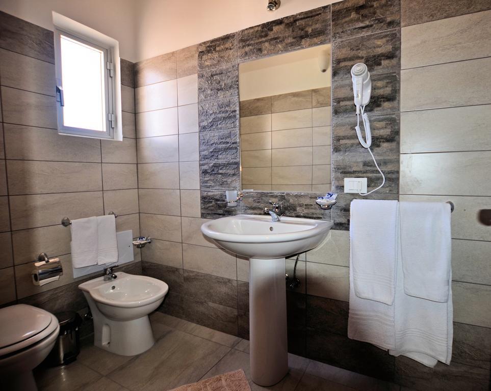 Hotel Belvedere Лампедуза Экстерьер фото